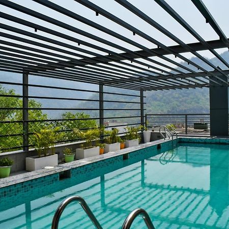 Pride Hotel And Resort Ришикеш Экстерьер фото