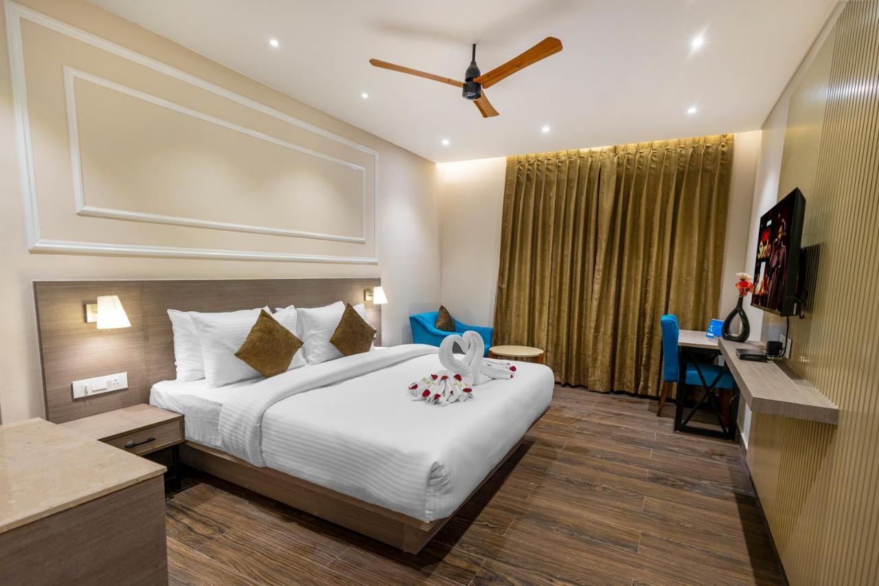 Pride Hotel And Resort Ришикеш Экстерьер фото